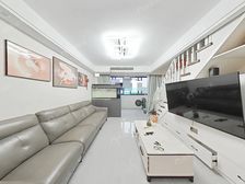 张江 川杨新苑 顶楼带阁楼 自住精装 随时看房
