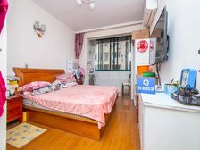大木桥路4/9号线,朝南一室一厅,看房方便