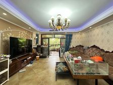 渝北区 中航翡翠城洋房 四房 175万