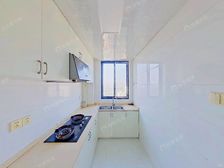 新上 金沙湖地铁 跃层得房率高,小区环境优美