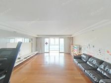 新出世纪苑大平层,位置很好,有密码,看房方便