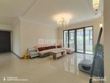 恒大悦府 精装 不满两年 4室 148平 看房方便 有钥匙