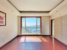 虎滩帝柏湾一线海景大平层 户型大气光线足视野开阔无遮挡