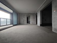 南坪 东原春风印江滨四房215万