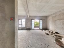 璧山御府新区 秀湖公园旁 地下室全采光 花园大 小区中庭