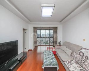 高区景观层,采光视野好,满五税少,拎包入住诚意出售