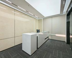 单价12500 户型方正 电梯口双面采光 可自用