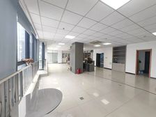 地铁口中储广场精装240平350平500平等多套出租 急租