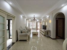 房源维护人强推 中央广场精装两房 拎包入住 门口地铁随时看房