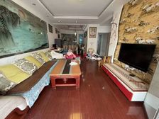 东朝尚都3室2厅2卫南朝向42.5万元/套出售