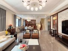 照母山世茂珺悦府精装合院别墅 四室四卫 带电梯 花园100平