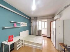 石园南区大两居室出售,价格好谈