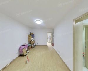 石园东区大一居室出售,价格好谈