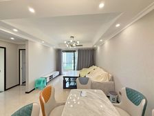 南岸区 东原翡翠明珠 三房 98万