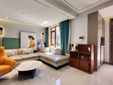 龙湖联排别墅 大院子 双车位 装修成本200万 喜欢来看房呀