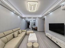 房源维护人强推 蓝色经典精装三房 拎包入住 门口地铁随时看房
