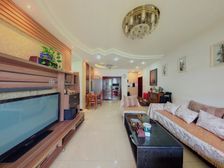 鸿恩寺公园旁 精装三房,自住装修,采光好,居家舒适