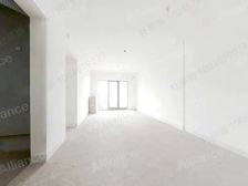 江北嘴寰宇天下天悦 江景房 看朝天门大桥方向 出行便利