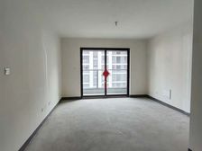 急售,好楼层,洋房社区,融创空港宸院 3室2厅,随时看房