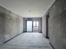 中央公园 鲁能泰山7号五街区四房120万