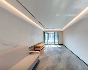 春来晓园4室2厅2卫南朝向550.0万元/套出售