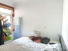 莲馨苑四层南北通透采光好三居看房有钥匙