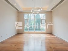 誉天下4室2厅精装修