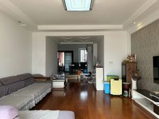 嘉州核心,龙湖小高正看湖大三房175万