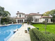 绿城玫瑰园三期 房龄比较新的 精装修自己领包入住