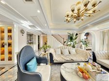 金地艺华园 精装房 格局设计合理 位置好 可以看到河景