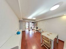 交易有保单 店长推荐 西斯莱公馆3室1厅 精装诚售看房有钥匙