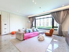 玖玺城珑府 1楼复式 带车位 带花园 3米3层高 次新小区