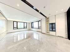 玖玺城珑府次新房,精装交付,户型南北通透采光好