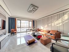 新上鲁商御园 电梯洋房 次顶楼 视野采光好 带车位一个