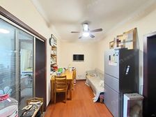 紫藤一村 低总价,南方商圈,近1号莲花路站,双南一梯两户