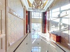 交易有保单 必看好房 店长力荐 云河墅复式客厅挑空看房有钥匙