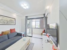 急卖,保小书包,房龄新,两房朝南,近,读书不过马路