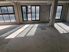 中梁壹号院5室2厅2卫南朝向370.0万元/套出售