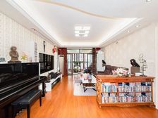 高区观景房 全明户型 全屋新装 满五 看房随时 价格可谈