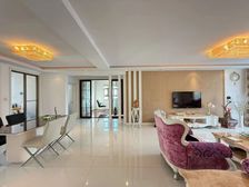 新华路高端小区丹桂里 169平 4室2卫 H户型 有车位出税