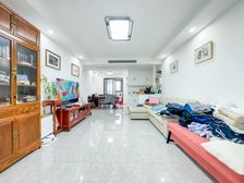 嘉怡精装大三房,诚意出售,地铁口,繁华地段,配套成熟欢迎品鉴