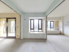 (捡漏)保利印江南三期 138平凤凰楼层7楼四开间朝南