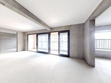 雅戈尔江上花园 洋房 全新毛坯 南北视野好 房东急卖 楼层好