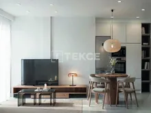 托雷维耶哈(Torrevieja)市中心现代化海滨公寓