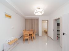 低总价!一楼带院子 河海新村 3室2厅 全新精装修保养好