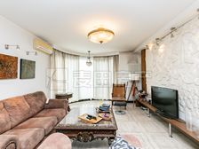 鹿港嘉苑2期 中心位置三居室 次顶层带车位 有钥匙 视野好