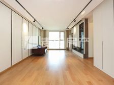 左安漪园4室1厅精装修
