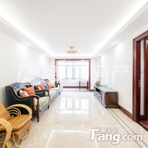 随时可看,精美装修,家具齐全,可长租,干净整洁,出行便利