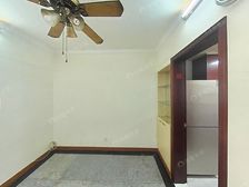 北蔡·紫叶花园·2室·1厅非顶楼房东诚意卖