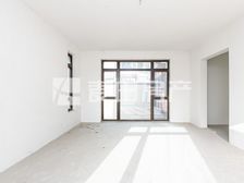 南海子公园旁423平南向毛坯别墅 7室2厅6卫